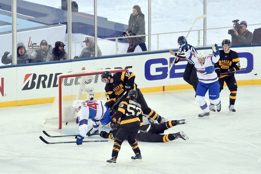 La seconda marcatura dei Montreal Canadiens messa a segno da Paul Byron (Reuters)